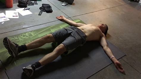 How To Do Reverse Planks Youtube