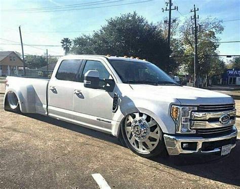 Pin By Rod Fresquez On Slammed Duallyss New Trucks Work Truck