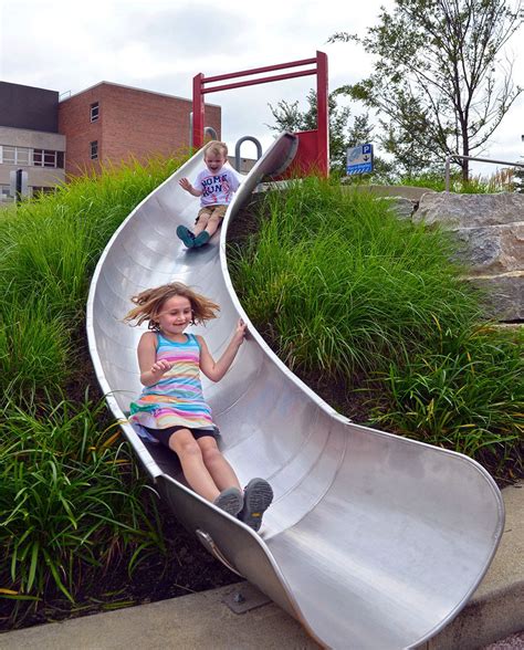 Emb Stainless Steel Embankment Curved Slide Chute Playground Slide Playground
