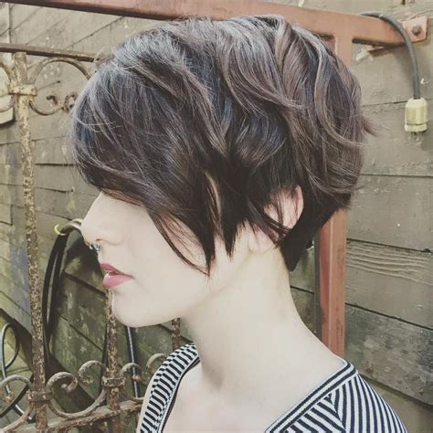 50 Best Short Hairstyles For Thick Hair In 2023 Hair Adviser