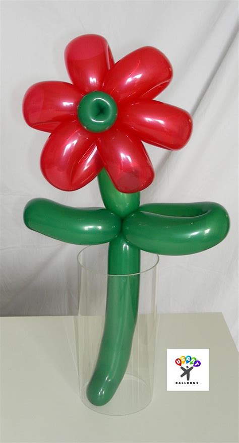 Simple Balloon Flower Decorations