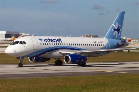Interjet Will Need To Pay What It Owes Before It S Allowed To Resume Flights