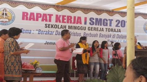 Refleksi kehidupan remaja scene 01 music instrument… kristin tengah duduk merenung di sebuah bangku. 10+ Ide Tema Natal Sekolah Minggu Gereja Toraja 2019 ...
