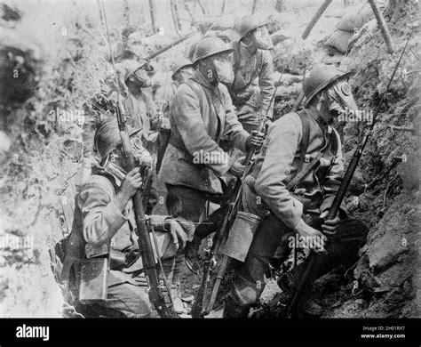 French Soldiers Wearing Gas Masks In A Trench 1917 Stock Photo Alamy