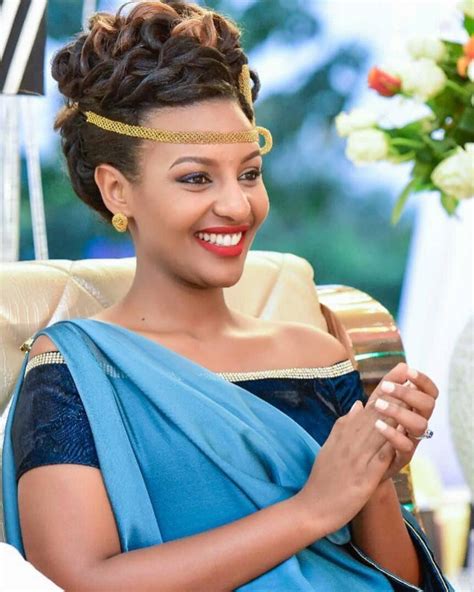 Beautiful Rwandan Bride Naturalbeauty Naturalhair Traditionlwedding