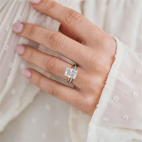 The 12 Most Popular Diamond Shapes For Engagement Rings