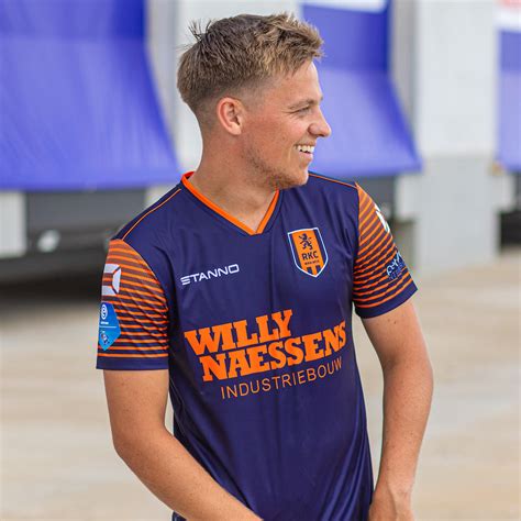 The advantage it offers is that much more information can be communicated with 1430 than with regular blackwood. RKC Waalwijk voetbalshirts 2019-2020 - Voetbalshirts.com