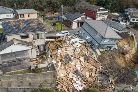 Photos Aftermath Of Devastating Earthquake In Japan Earthquakes News