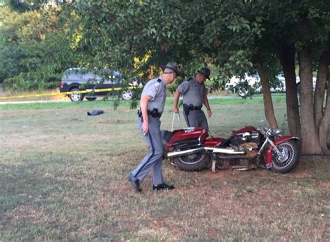 1 Dead After Motorcycle Crash In Anderson Co