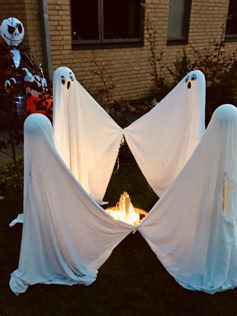 Dancing Ghosts Fall Halloween Decor Halloween Yard Halloween Yard