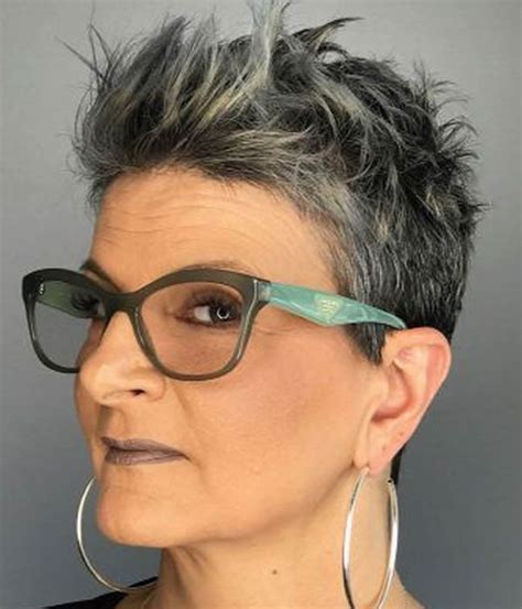 The ash blonde hair color looks good on women over 60, as it makes them look younger and their skin fresher. Pixie haircuts for women over 65 - Hair Colors