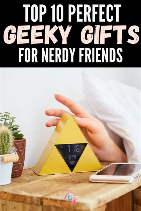Ts For Nerds 10 Awesome T Ideas For Your Geeky Friends College