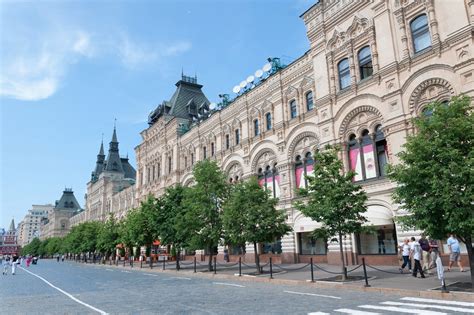 9 Great Places To Shop In Moscow Moscows Best Shopping Neighborhoods