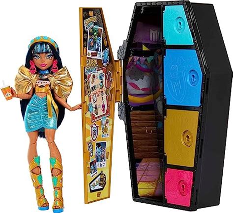 Monster High Doll And Fashion Set Cleo De Nile With Dress
