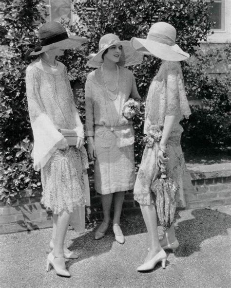 Tessestresses 1920s Garden Party