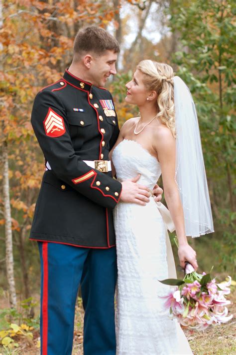 Emotional Photo Of Marine And Bride Praying Goes Viral Ph