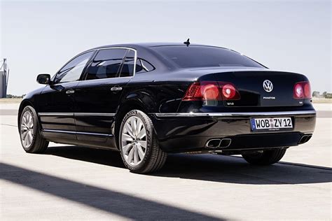 Volkswagen Phaeton Reminisces When The Canceled Flagship Mk Ii Is