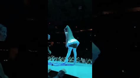 Ariana Grande Booty Shaking Youtube