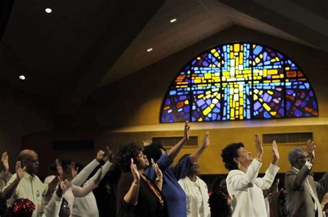 American Gospel Quartet Convention In Birmingham Struggles To Keep