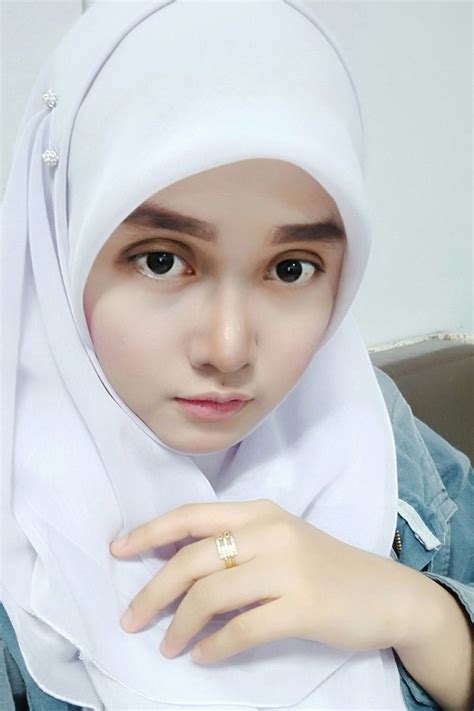 Kumpulan Foto Siswi Sma Pakai Hijab Yang Cantik Dan Manis Di 2020 Kecantikan Hijab Jilbab Cantik