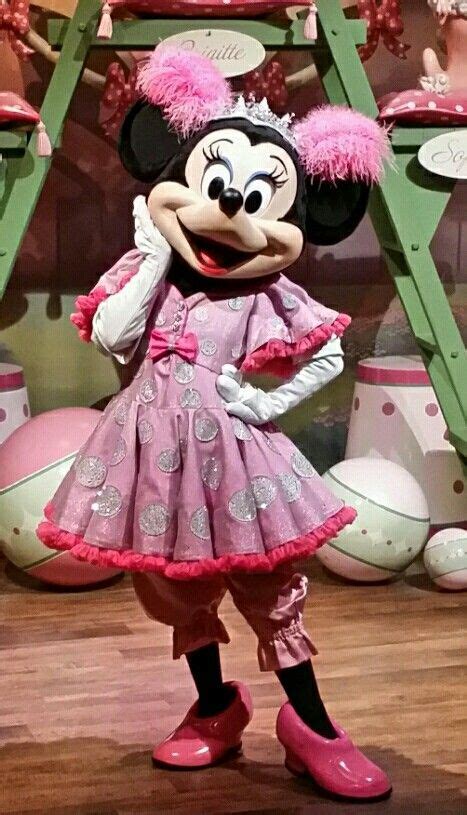 Minnie Striking A Pose In The Magic Kingdom Wdw Orlando Photo By K