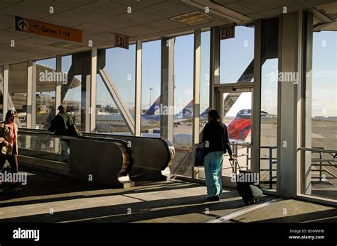 Internal Passenger Walkway At Jfk Airport New York America Usa Delta