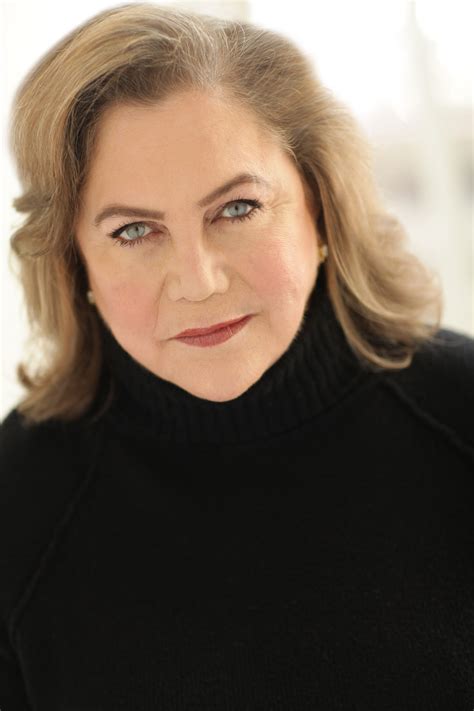 Kathleen Turner Interviewed About Her Life And Her New Cabaret Show