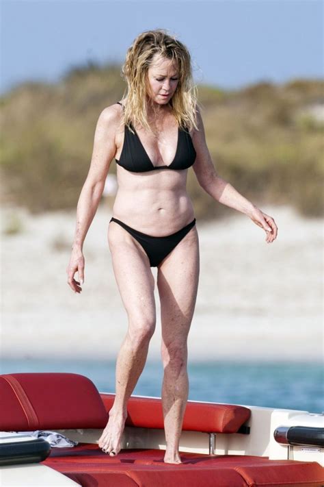 Blonde Gilf Melanie Griffith Showing Her Unreal Body In Bikini The