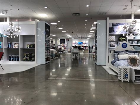 Jcpenney Sales Are Sinking And Store Photos Show Why Business Insider