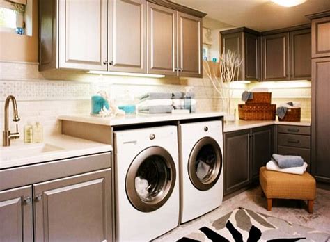 Laundry machines in the kitchen aren't the most common thing here in the states, but we've seen them in europe, and the idea catching on here in big cities and small apartments. Luxury Laundry Room Design Ideas for Modern Home