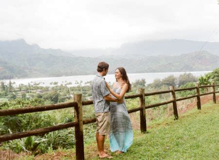 Kauai Wedding Elopement Photography Hawaiian Engagement