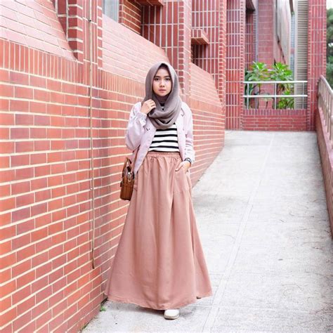 15 Style Hijab Remaja Kekinian 2022