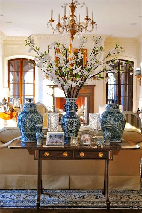 How To Be Chinoiserie Chic With Porcelain English Traditions