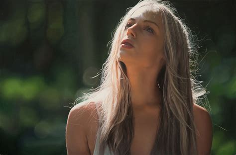 Yigal Ozeri S Astonishing Hyper Realistic Oil Paintings Painting Of
