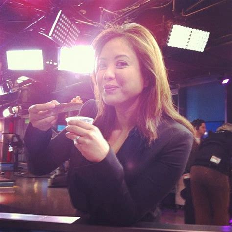 Breaking News Kris Reyes Is A Big Foodie Behind The Scenes Morning Show Scenes