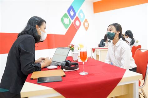 Soal bisa di download disini rumus rumus yang digunakan adalah: Sekolah Perhotelan di Bali| Jean Irenia - Gadis Belia Asal ...