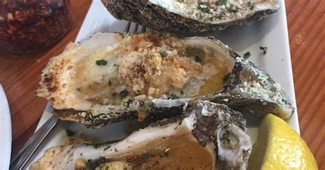 After all, bannie kang who is the head bartender at another thing to eat in singapore for breakfast is kayan toast. The 5 best places to eat oysters in Shreveport