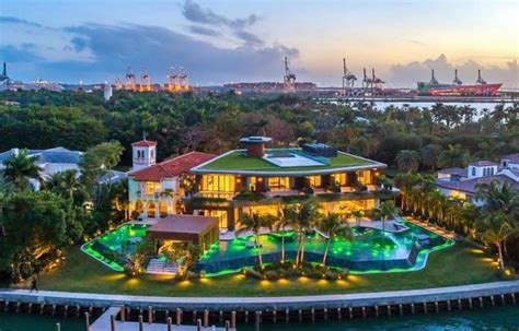 Star Island Mansion Sells For Just Under 50 Million The Real Estate