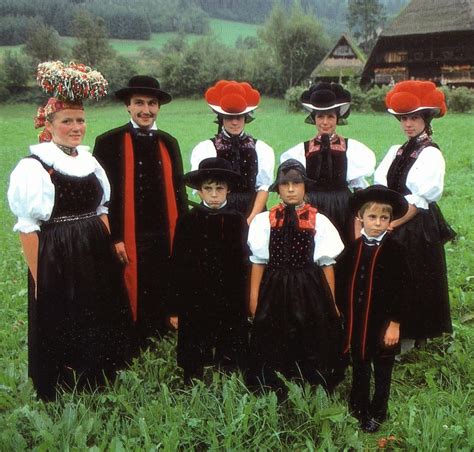 short overview of traditional bridal dress in western europe schwarzwaldmädel schwarzwald