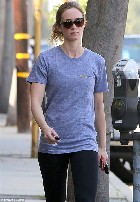 Emily Blunt In Tight Workout Gear As She Heads To A Climbing Class In
