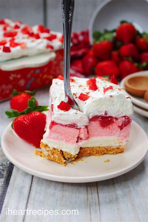 No Bake Strawberry Cheesecake Lasagna I Heart Recipes