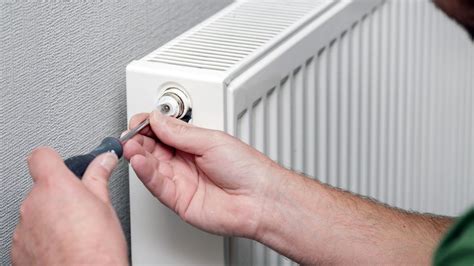 Cómo Purgar Los Radiadores De Calefacción ¡técnica Fácil Y Rápida