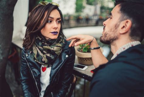17 subtle signs of divorce most people don t see coming — best life
