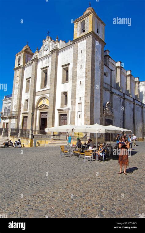 Church of Santo Antão in Praça do Giraldo Évora UNESCO World Heritage