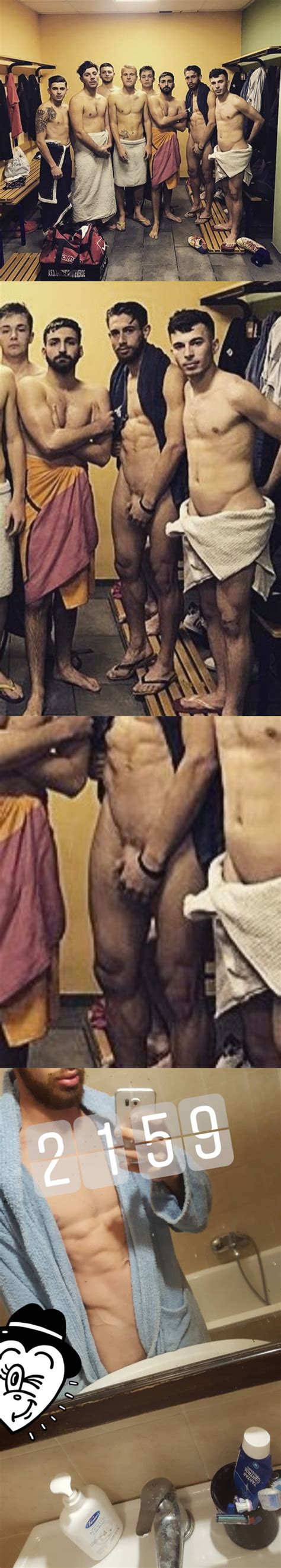 Italian Footballer Naked During Team Selfie Locker Room Spycamfromguys Hidden Cams Spying On Men