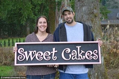 Court Rules Against Oregon Bakers In Wedding Cake Case Daily Mail Online