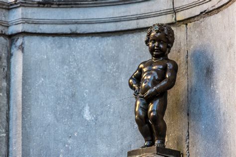 Representing the first letter of greek periphereia periphery. The Legendary Stories of Manneken Pis