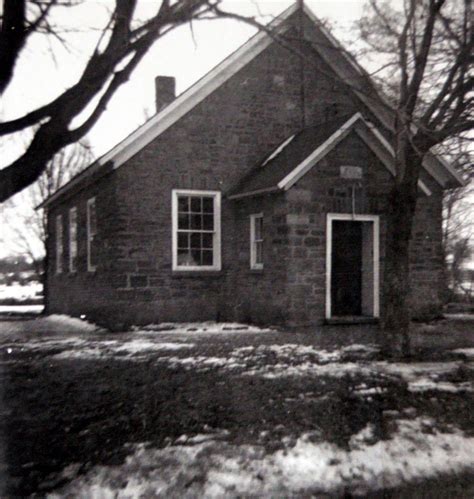 Yonge Mills – a One Room School House in Elizabethtown – Heritage Place