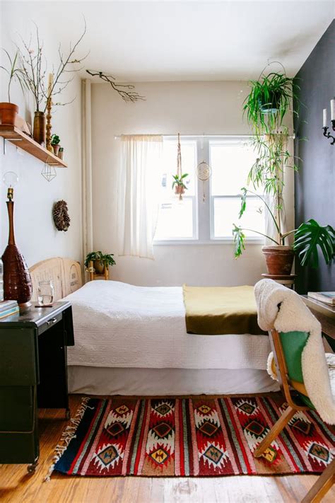 Then the crisp bedding lightens up the warmer tones and the deep velvet throw pillows add some color while still keeping decor to a minimum. Bohemian Minimalist Decor | Feng Shui Interior Design ...