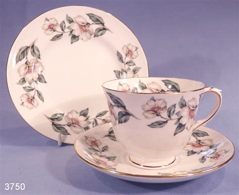 Research past prices of crown in 1833, after having worked for mintons, copeland, and wedgwood, thomas green began production of bone china with his four sons in staffordshire, england. Crown Staffordshire White Roses Vintage Bone China Tea Cup ...